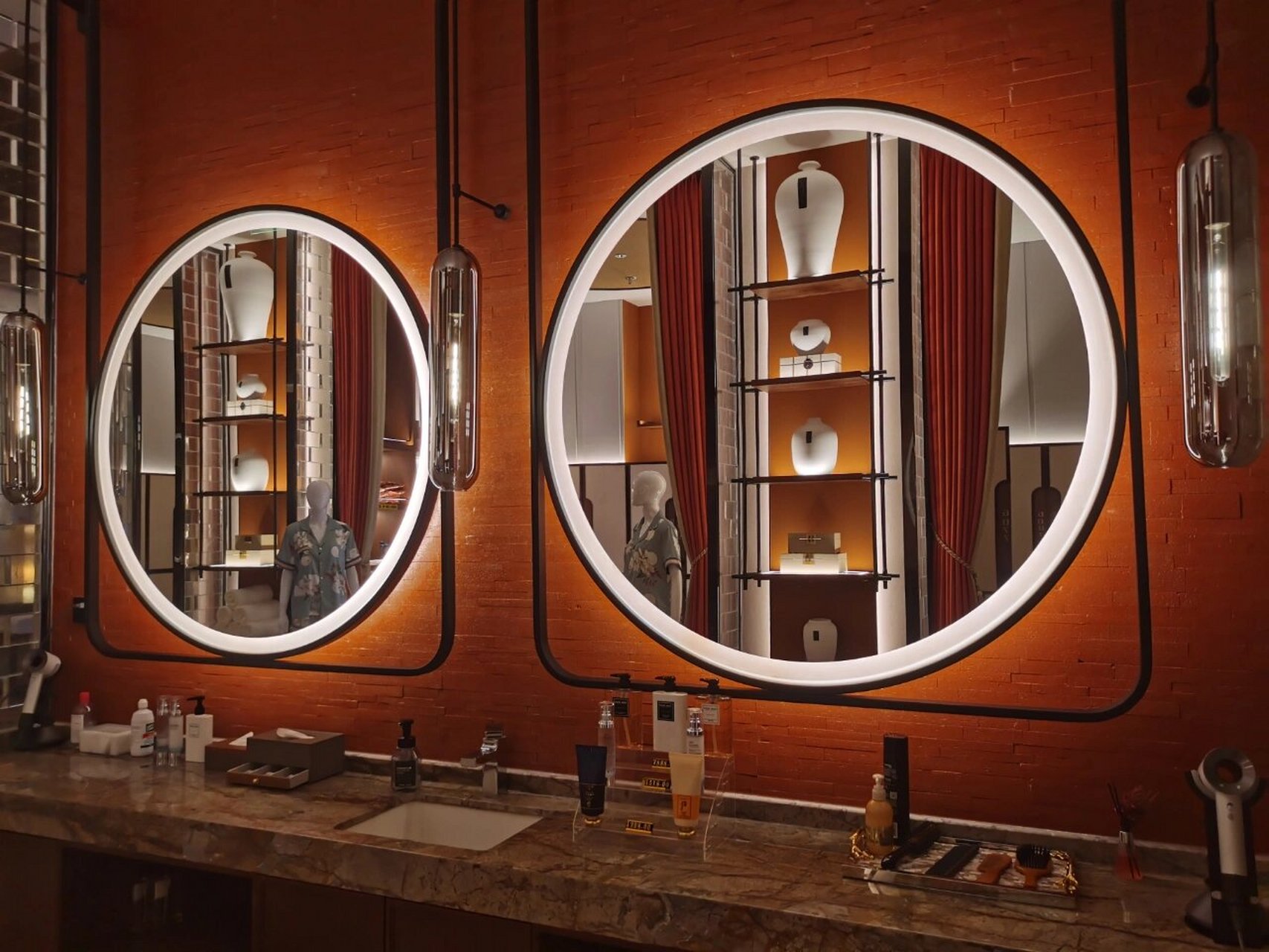 北京昌平洗浴搓澡汗蒸一体式 99深逸温泉水疗—北京昌平区的洗浴