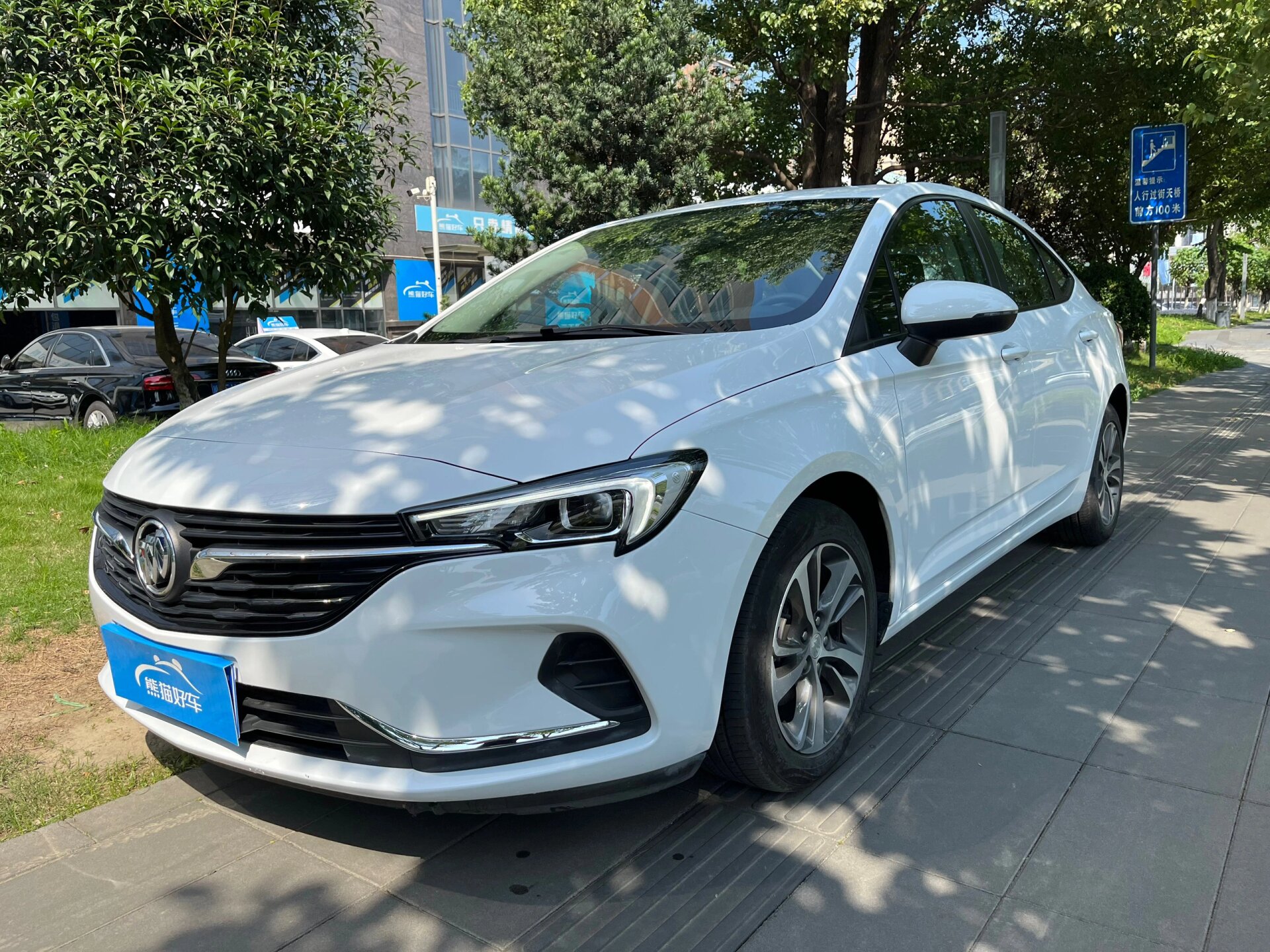 别克 威朗 2020款 20t cvt领先型 国vi 别克 威朗 2020款 20t cvt领先