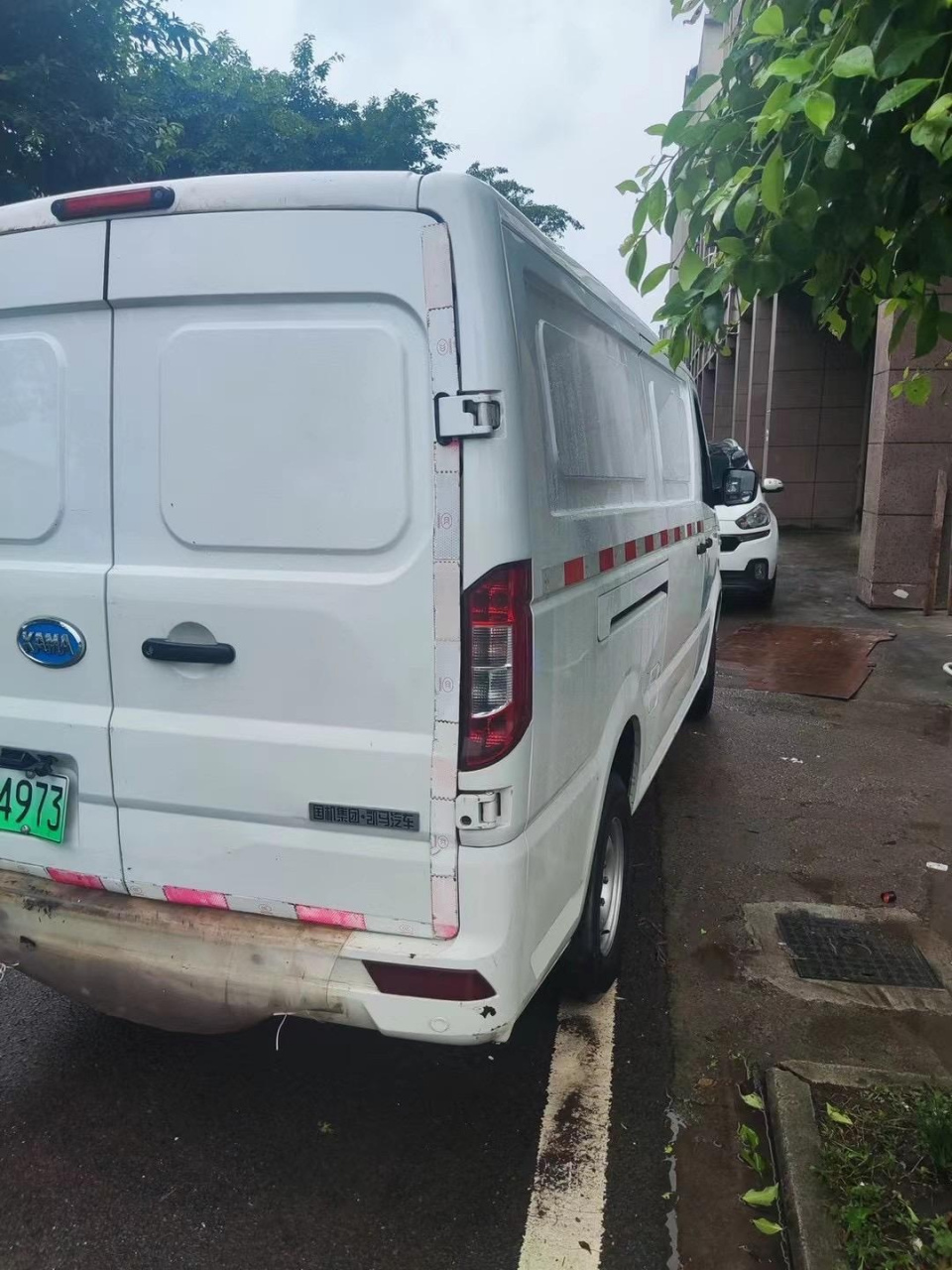 凯马锐捷es26舒适版安驰电池新能源面包车