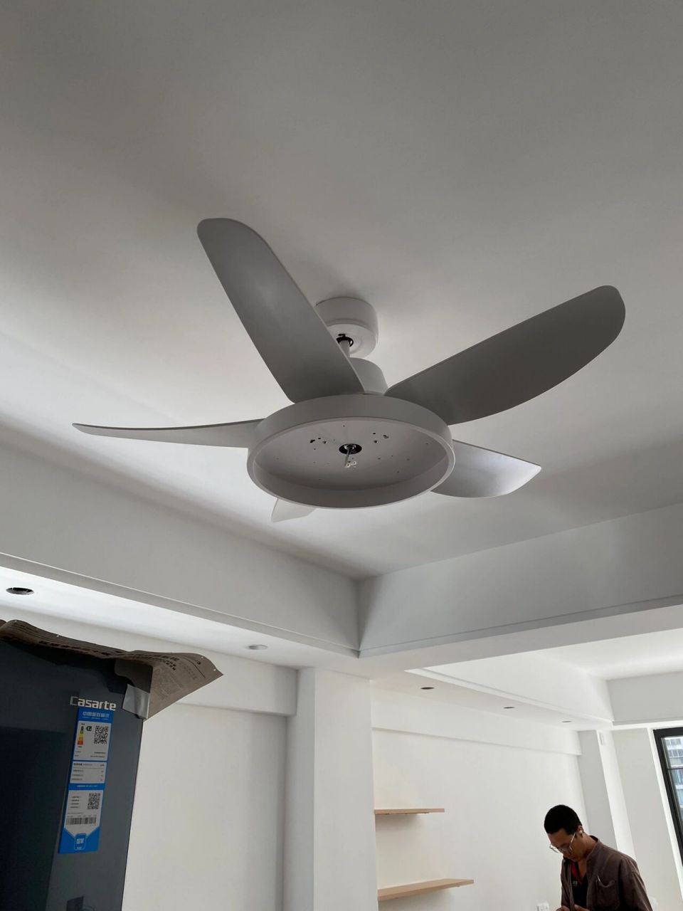 佑家风扇灯完美落地 心心念念的分扇灯安装好啦,幸好坚持了自己的想法