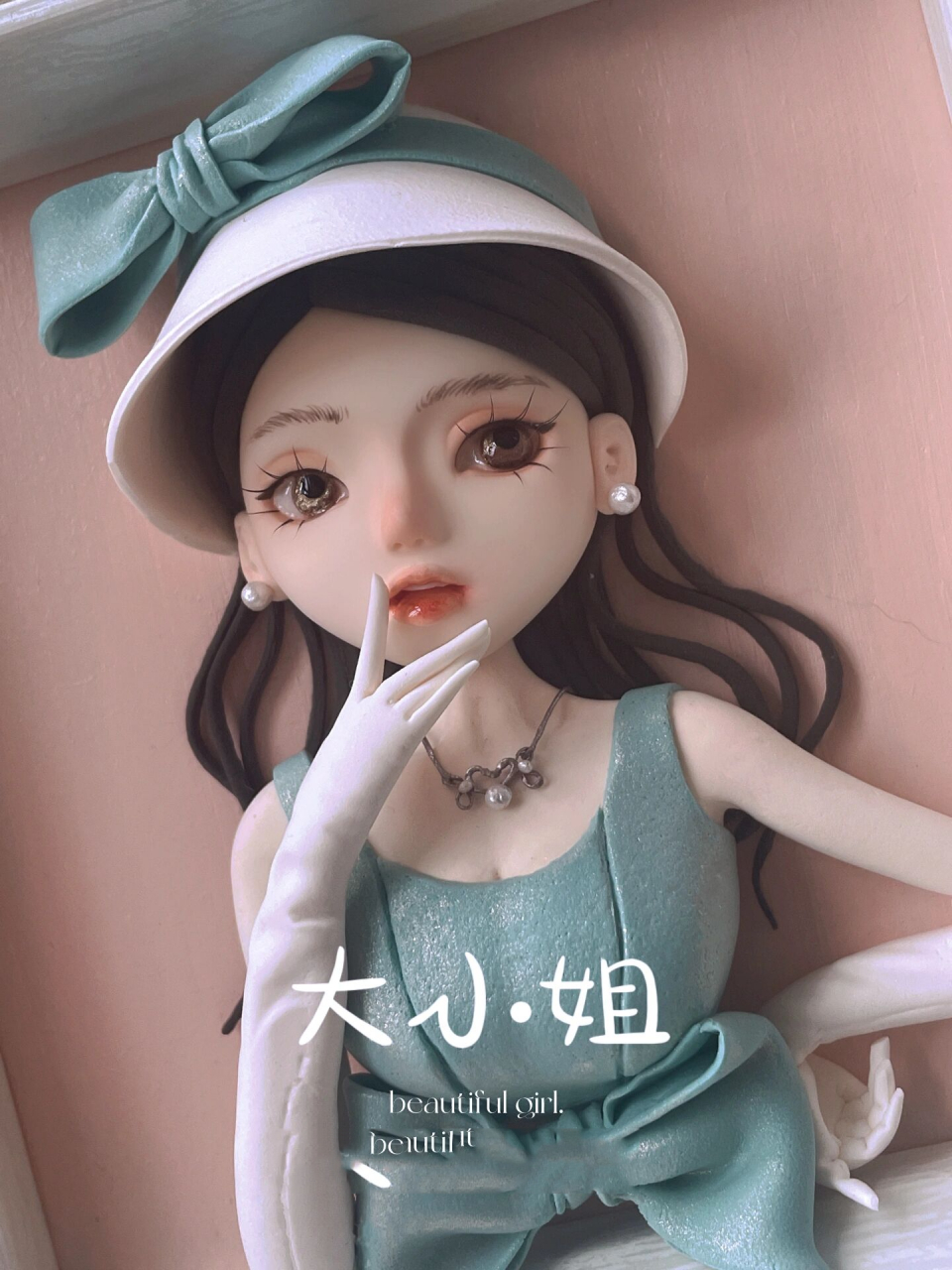 粘土人物画|是优雅的大小姐呀 最近的杭州没太阳啊 乌云乌云快走开 我