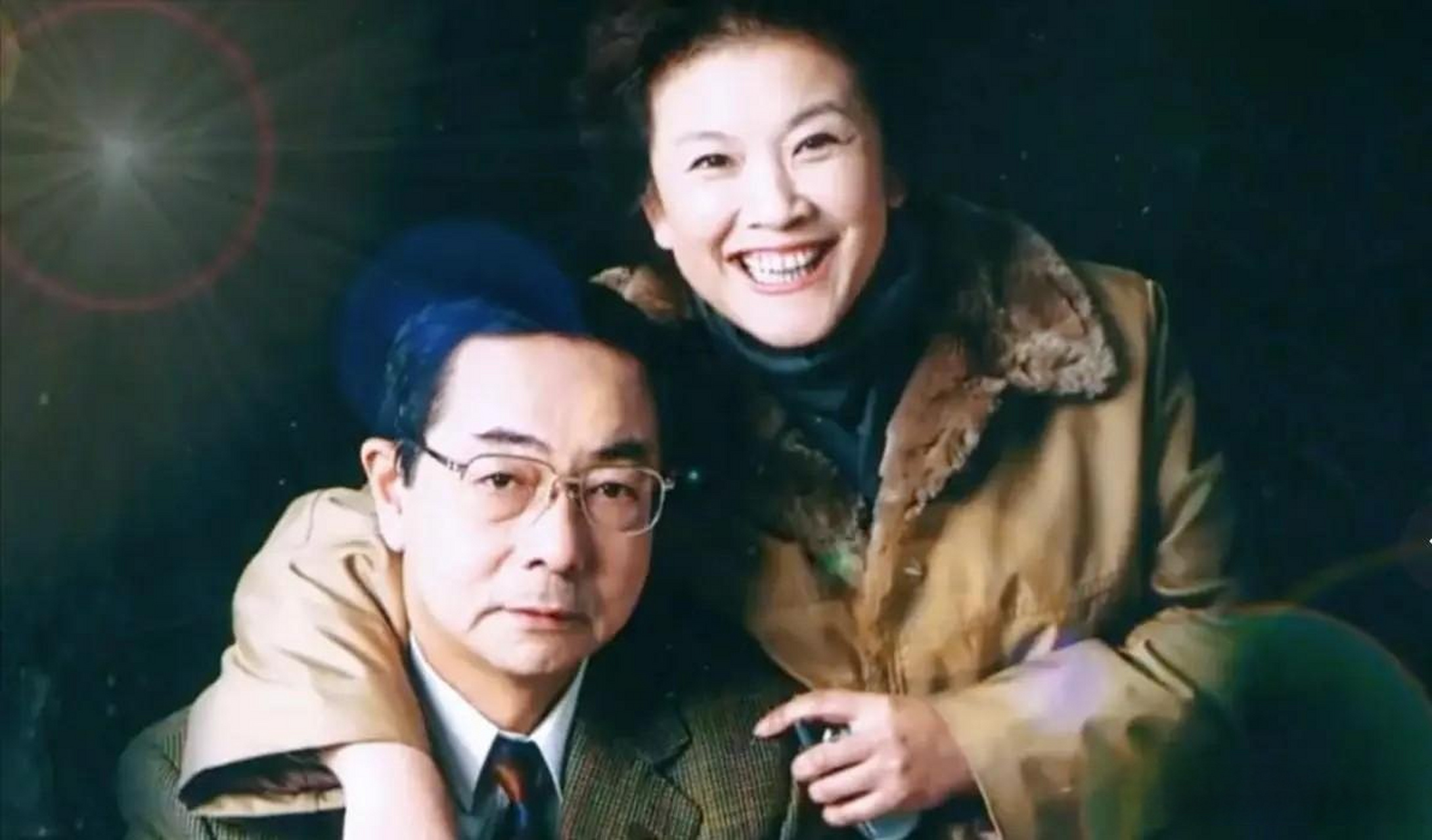 61岁的宋春丽和丈夫坚持丁克三十几年,直到2012年一天,好友邓婕到