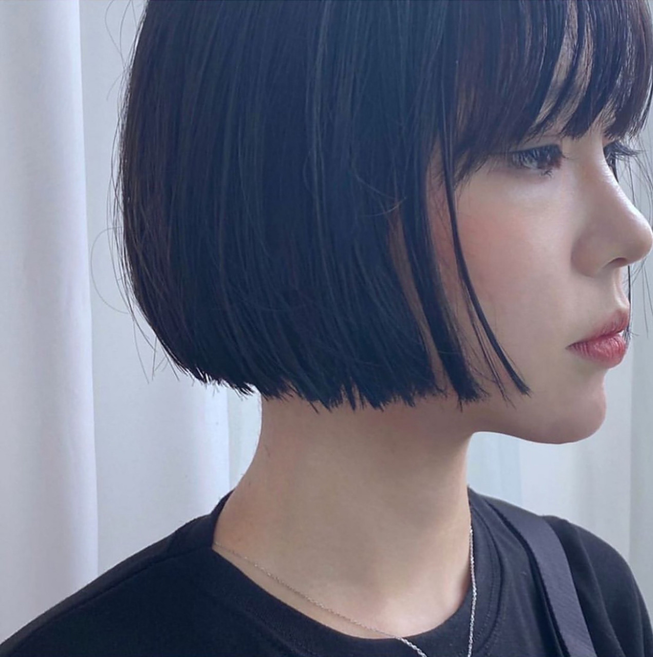 2020一刀齐短发 漫画刘海 减龄齐嘴短发 ""一刀齐""短发,顾名思义,就