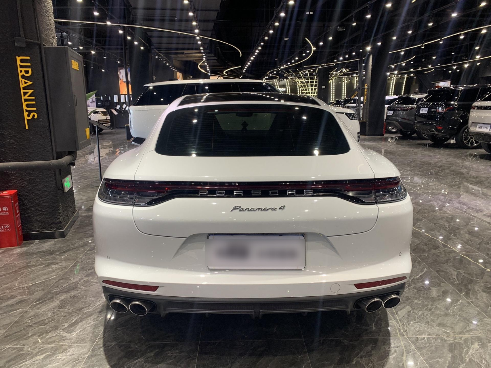保时捷 panamera 2021款 panamera 4 行政加长版 2.