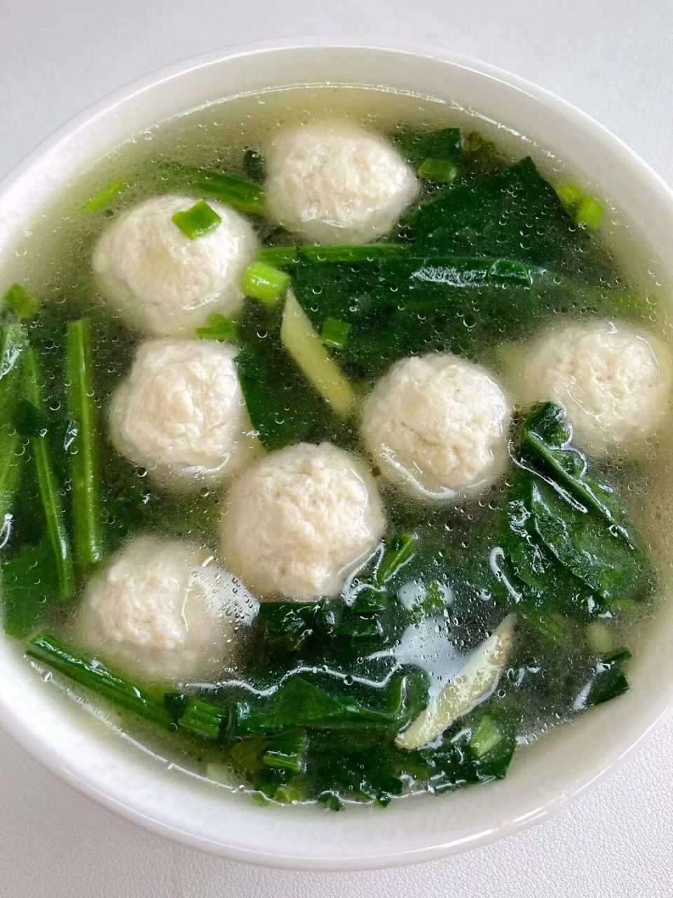 鸡胸肉丸菠菜汤鲜到汤都喝光!