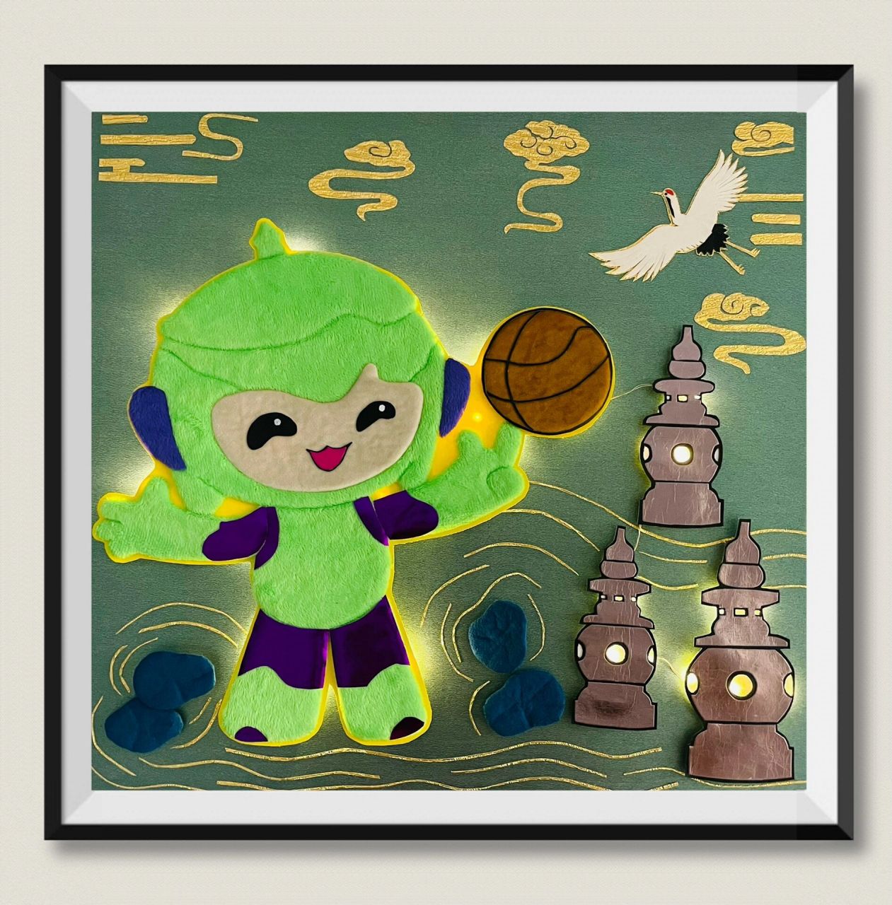 亚运会吉祥物布贴画 布贴画和灯串结合