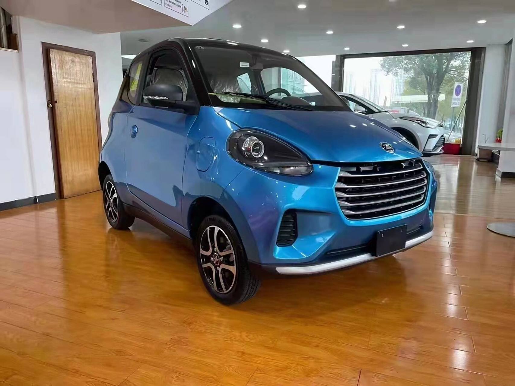 2022新款知豆 22年出厂的知豆d2s已经到店,价格不高,想要的朋友可以来