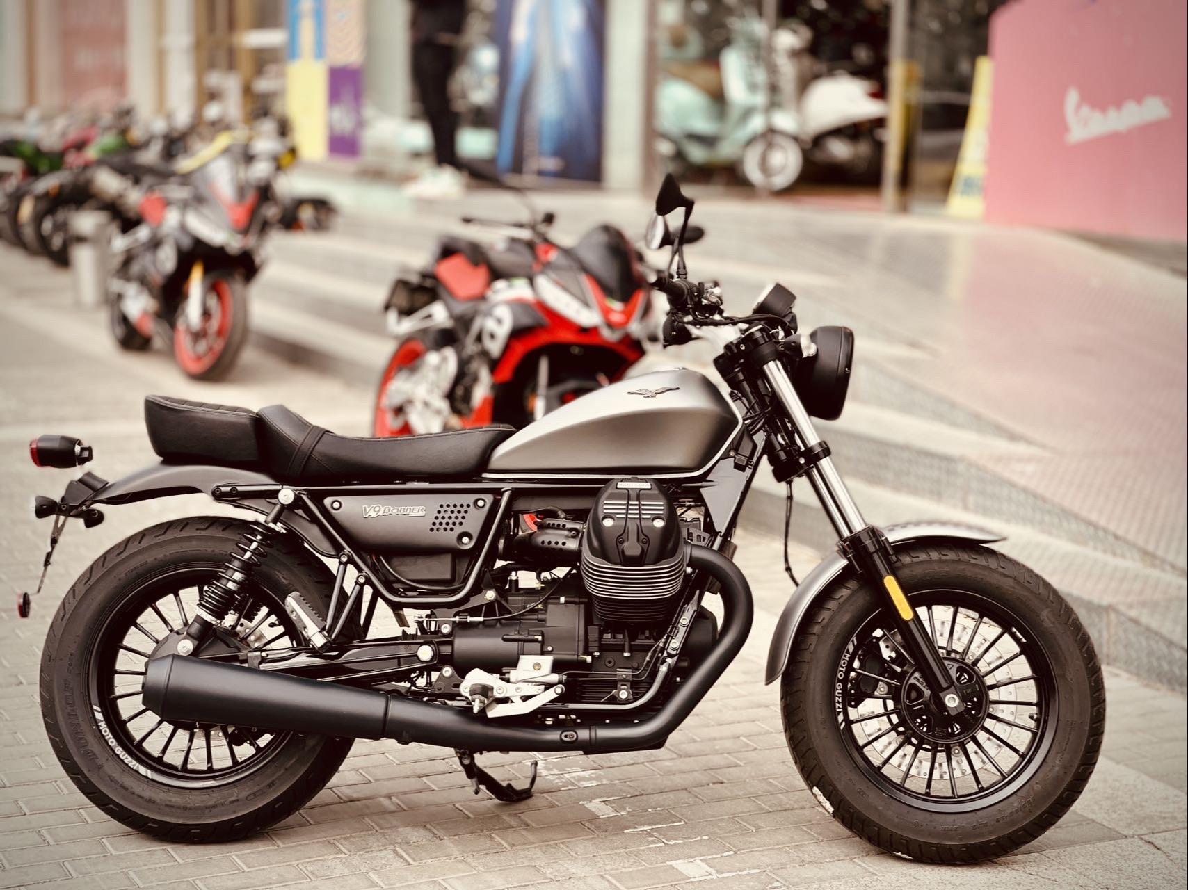 摩托古兹v9 bobber 新车