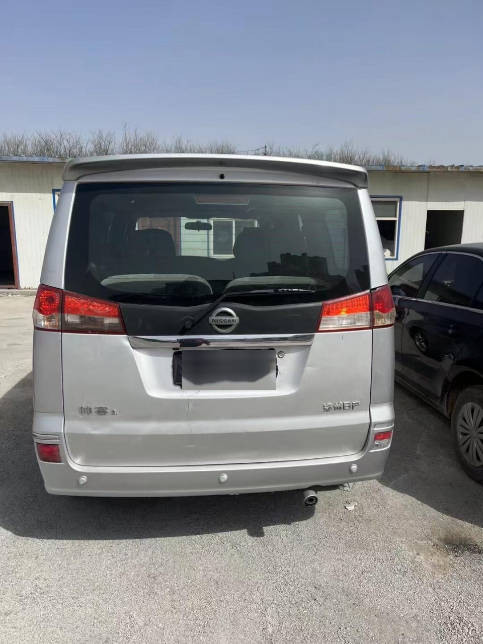 最新到一台14年尼桑帅客,车况精品,七坐,价格不高全款12800,要的速度