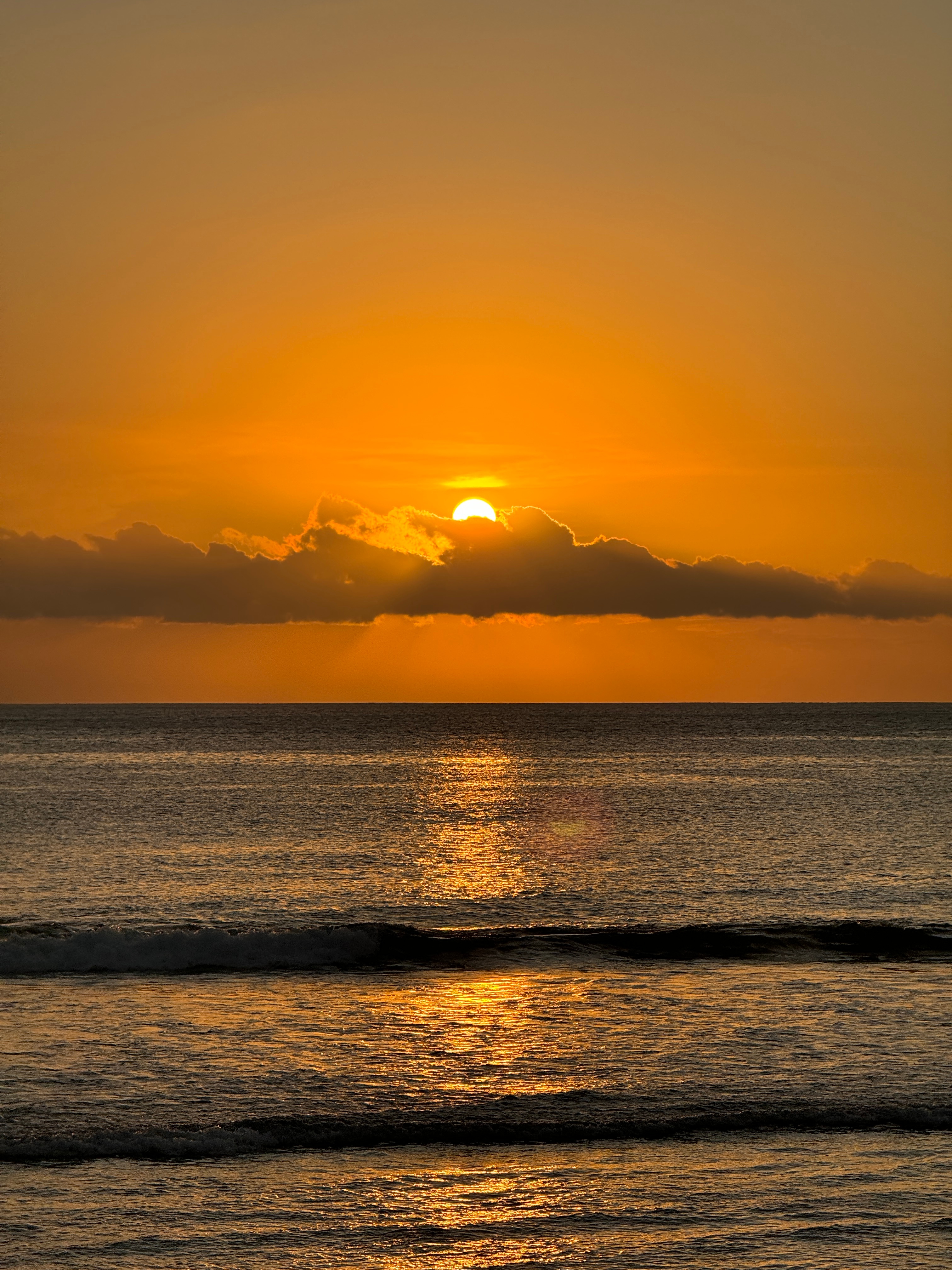 上次在海边静静地等日落,还是在澳洲