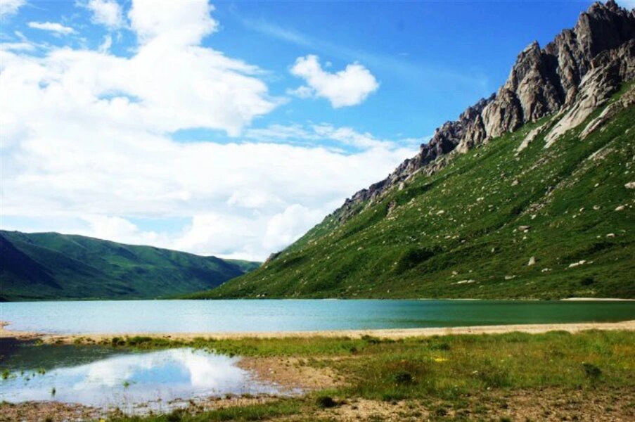 年宝玉则 有幸在12年去了年宝玉则,后面为了保护环境,景区永久关闭