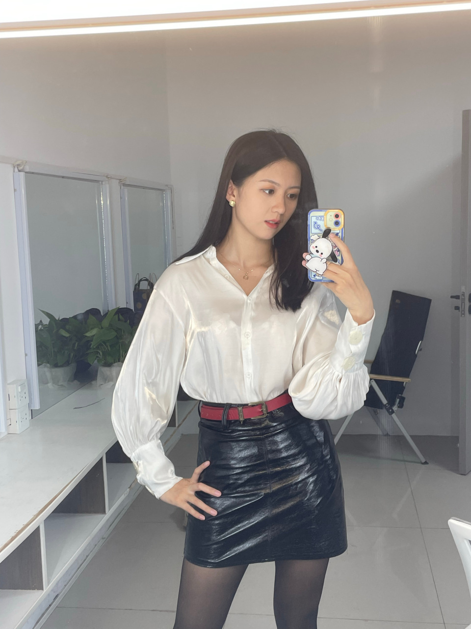 今天是大人#于杨梓# 第一次穿黑丝[二哈]