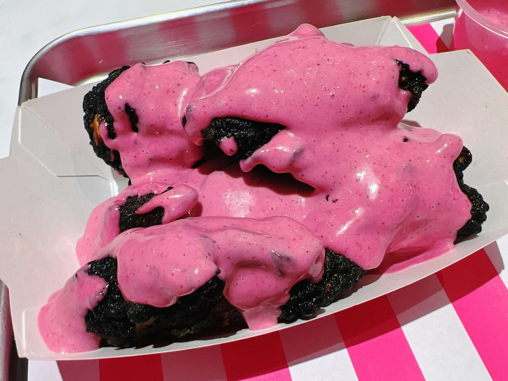 粉色炸鸡96绝绝子! 嘿嘿!朋友们!挖掘到一个好玩的美食.