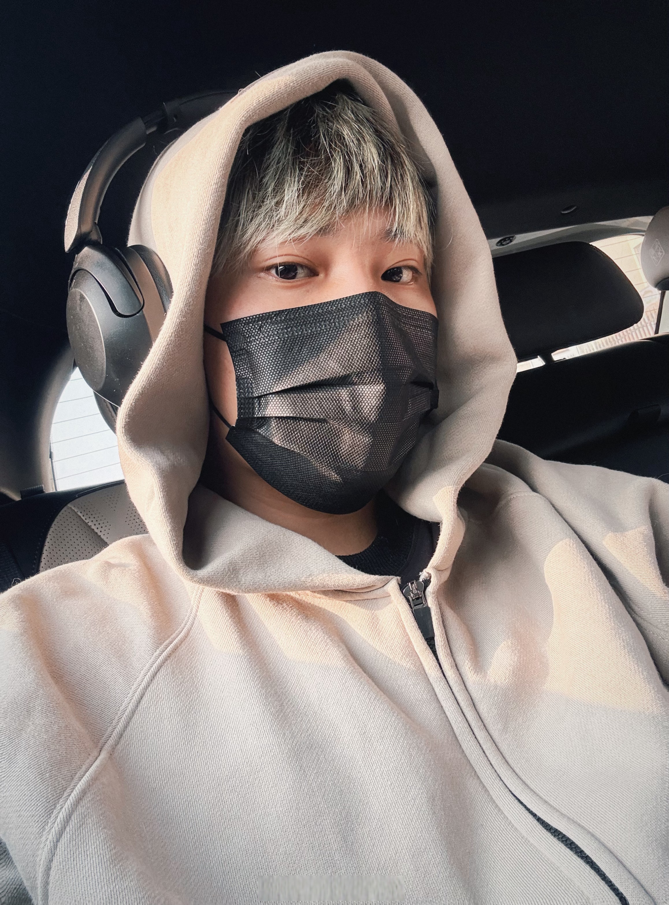 一段时间没有出现只是感受清闲 这是