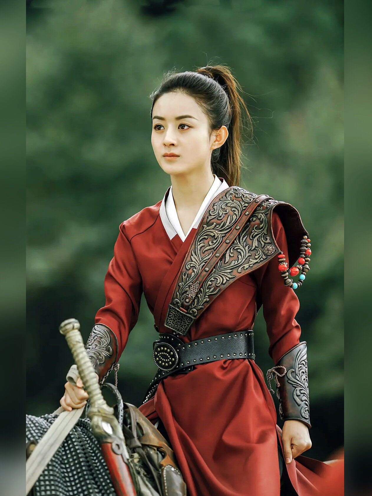 「楚乔传」• 楚乔 🔹"等我有一天不用在仰视