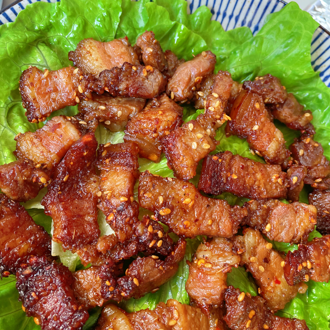 家常烤五花肉(烤箱版) 09食材:五花肉09,烤肉调料一勺,辣椒粉半勺