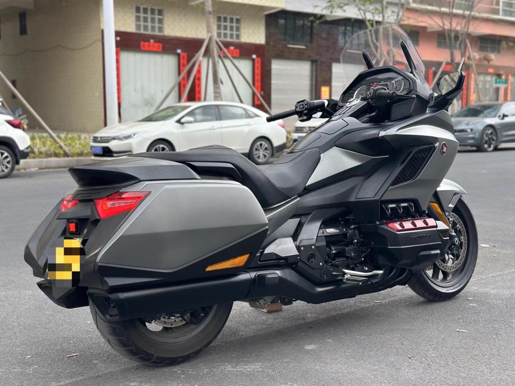 23年本田金翼f6b02大金翼巡航机车摩托车 最新款 超级准新状态 精品