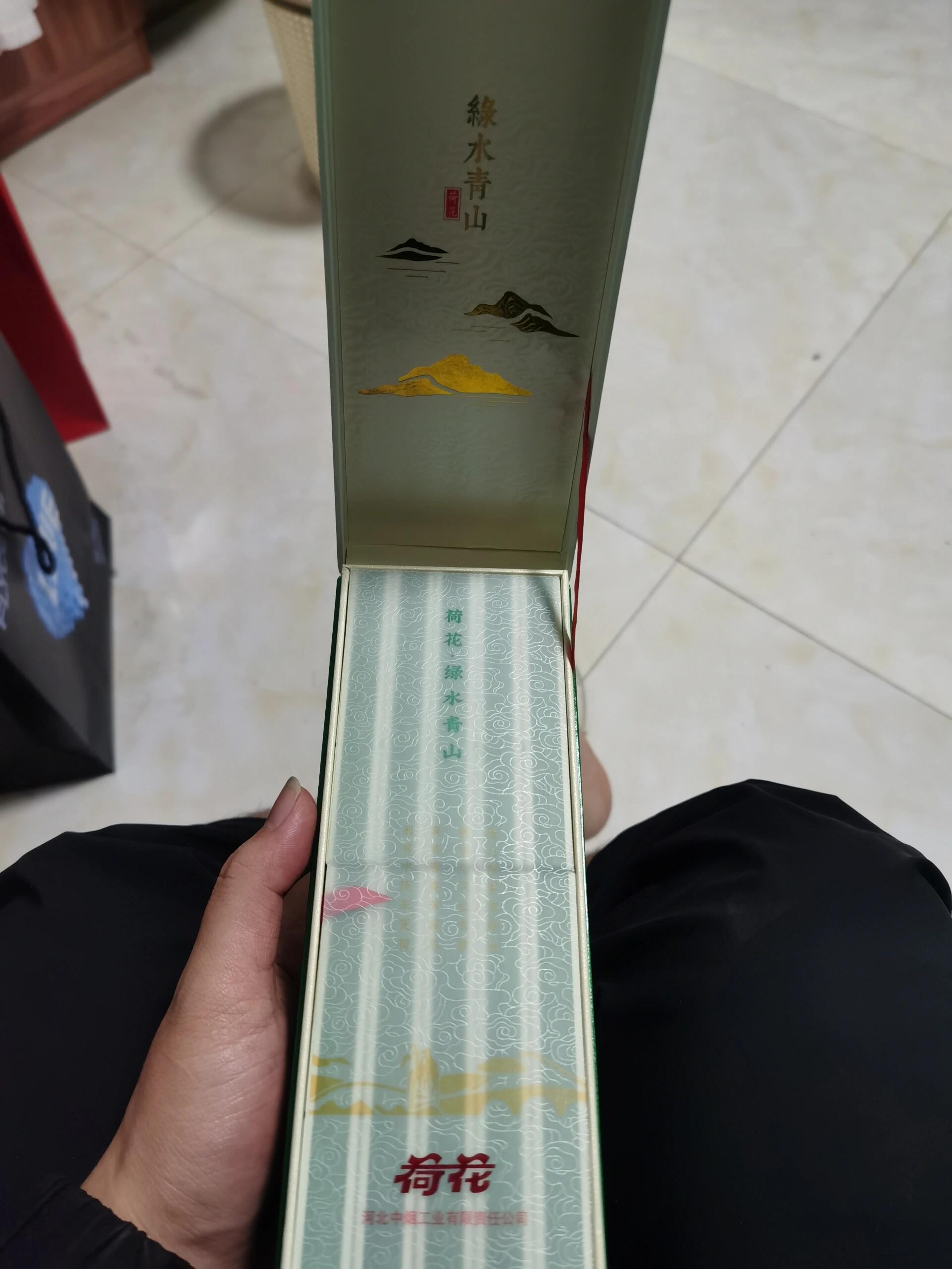 绿水青山就是金山银山 看了好多人说荷花好抽,就一直在金一品和绿水