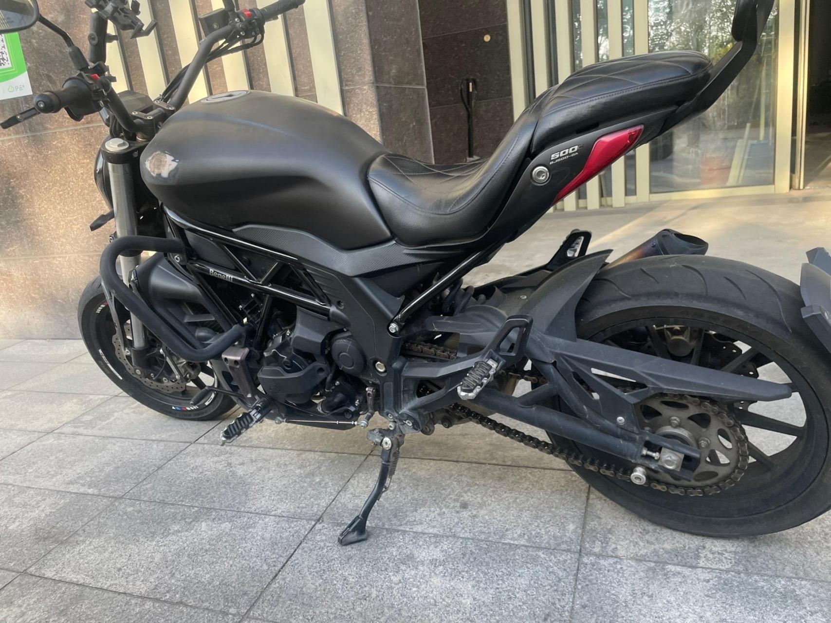 出19年贝纳利502c.