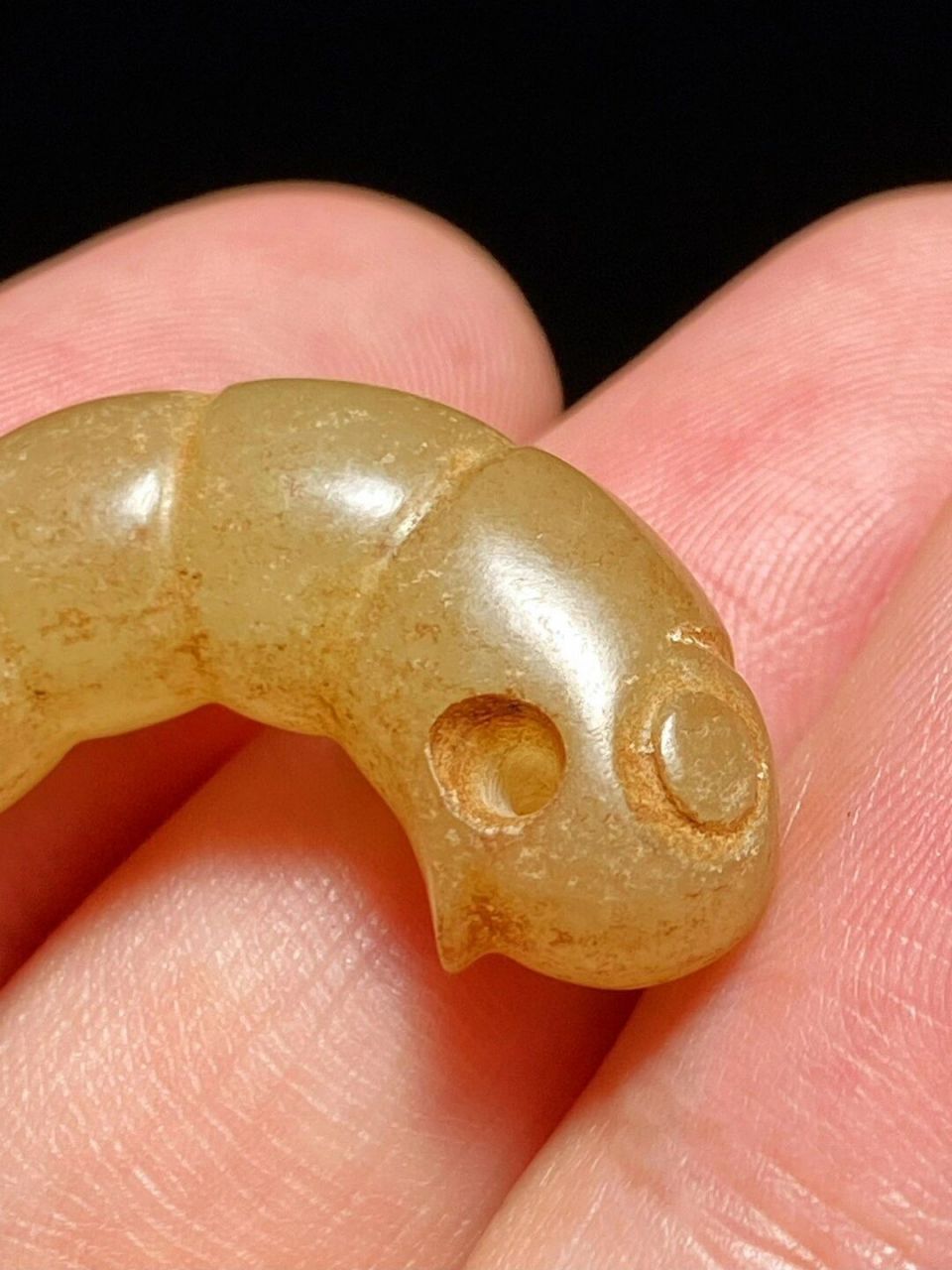 战国 和田玉籽料 受沁 玉蝉蛹 玉蛹 挂件  长2.8 宽0.8 高1.