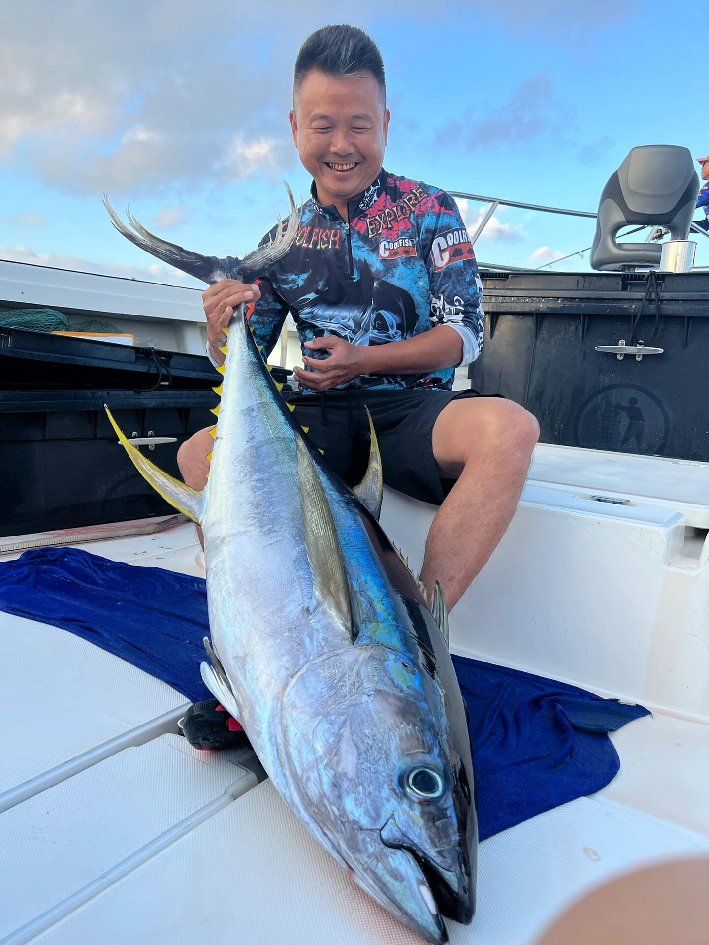 三亚海钓金枪鱼 登船码头:海南万宁石梅湾游艇会 清水湾游艇会 船02