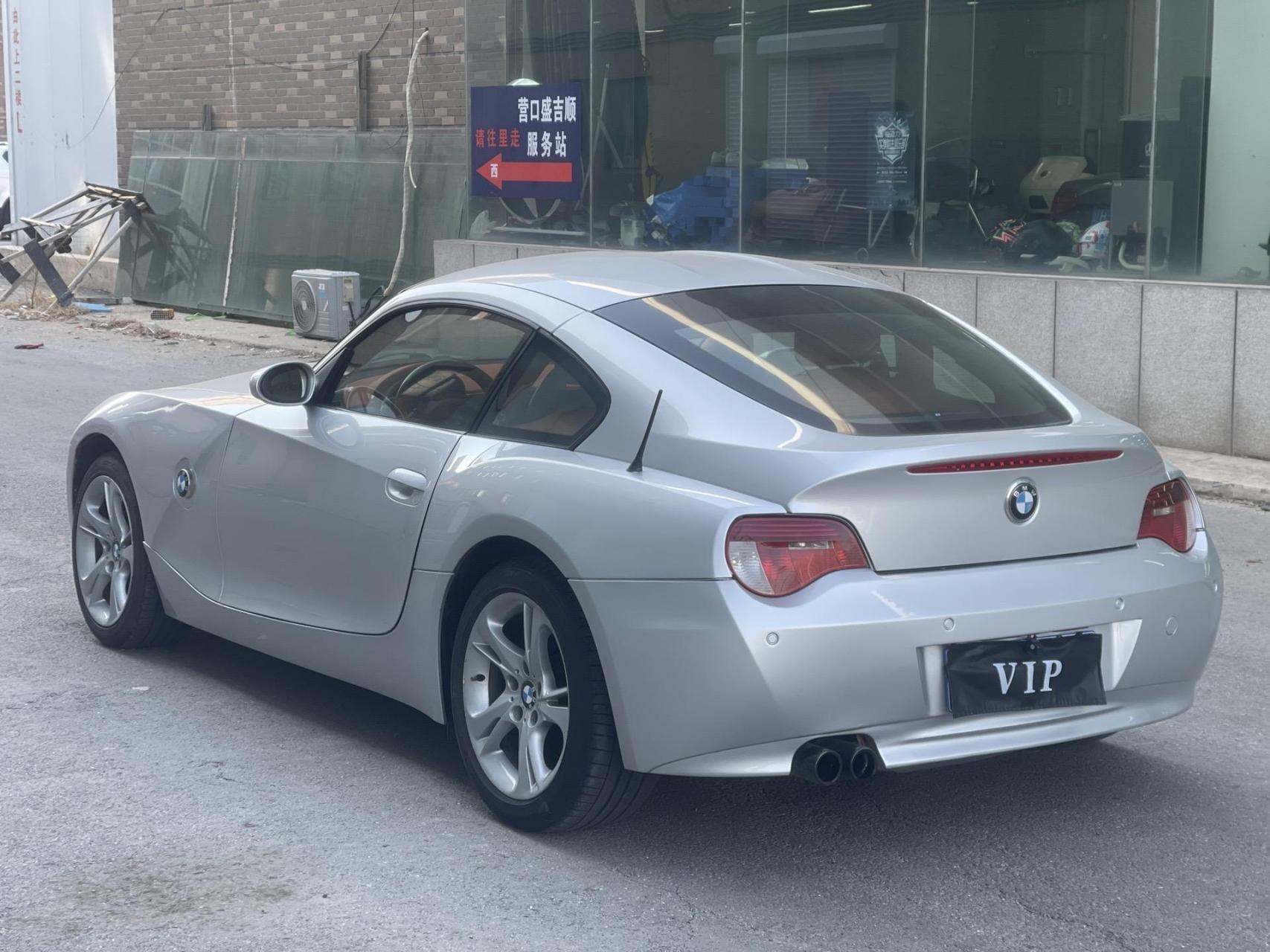 二手车搬运工 宝马z4e86