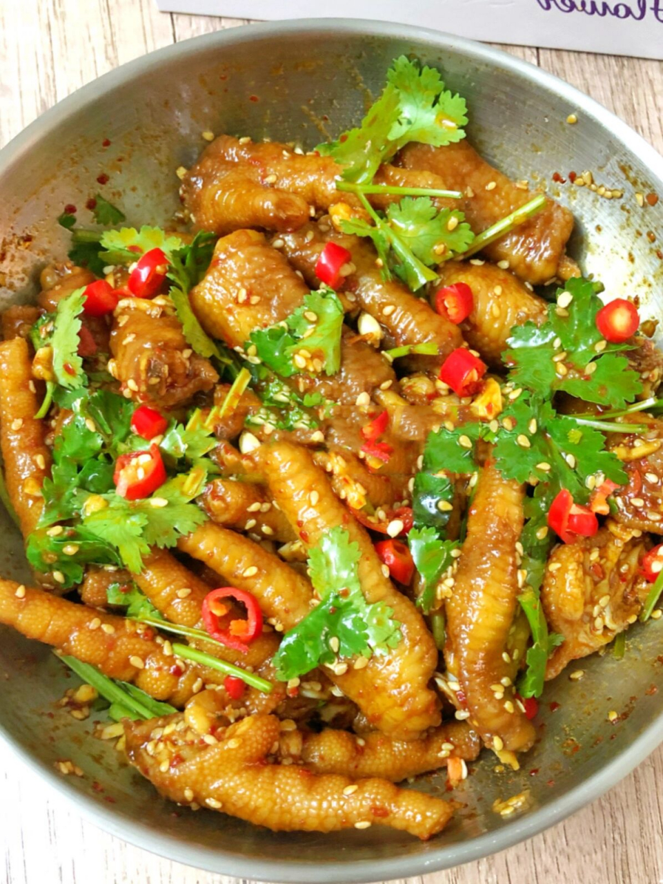 凉拌鸡爪60156015吃一次就上瘾～这样拌一拌也是巨入味的!