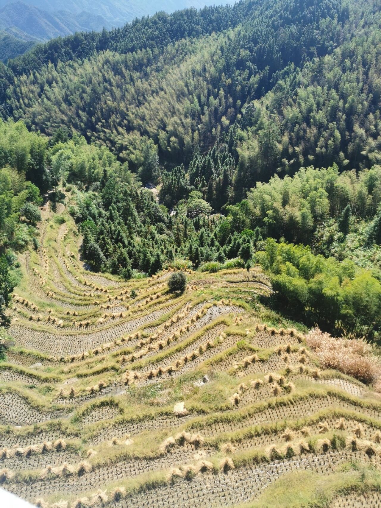 90象形山风景区:长沙市浏阳市达浒镇象形村.有"湘东小桂林"之美 ..
