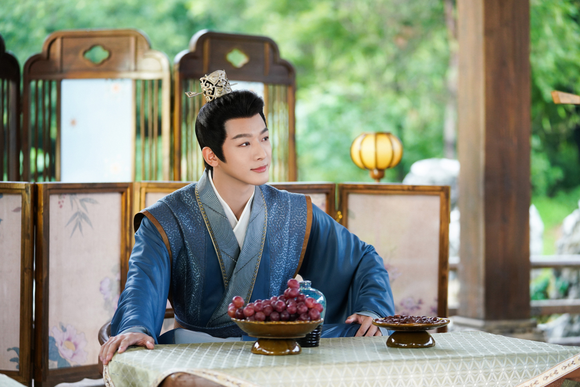 张晚意##张晚意玱玹#  山盟犹在,锦书难托.