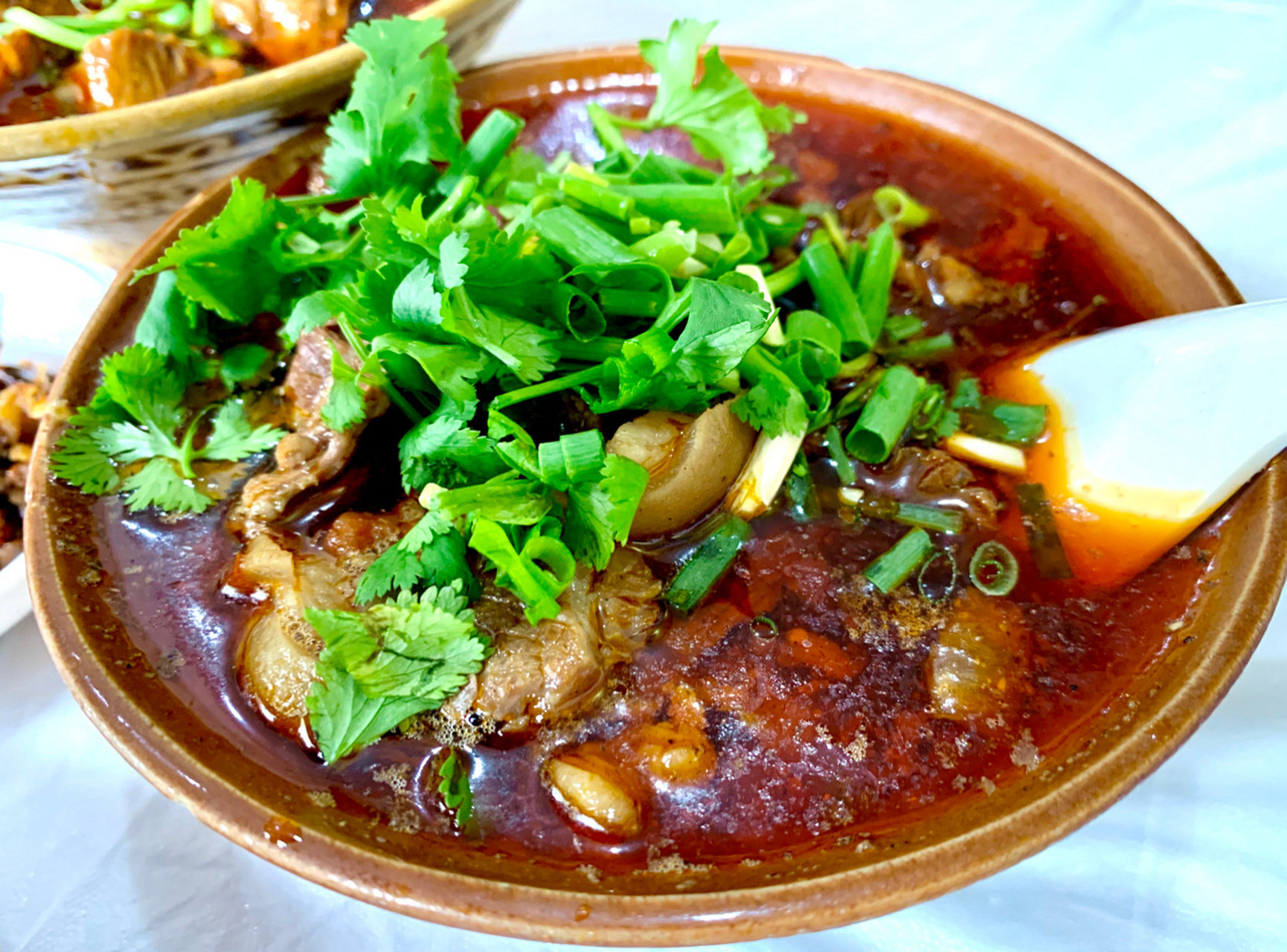 来到武隆必须吃一次碗碗羊肉 来到武隆必须吃一次碗碗羊肉才不虚此行.