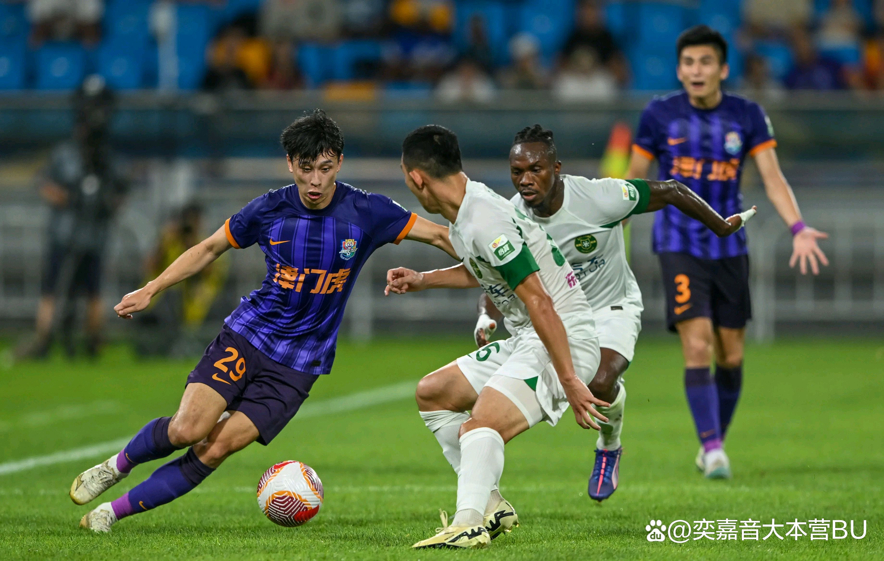 中超限薪令出台,大牌外援集体离队 中超限薪令出台,大牌外援集体离队