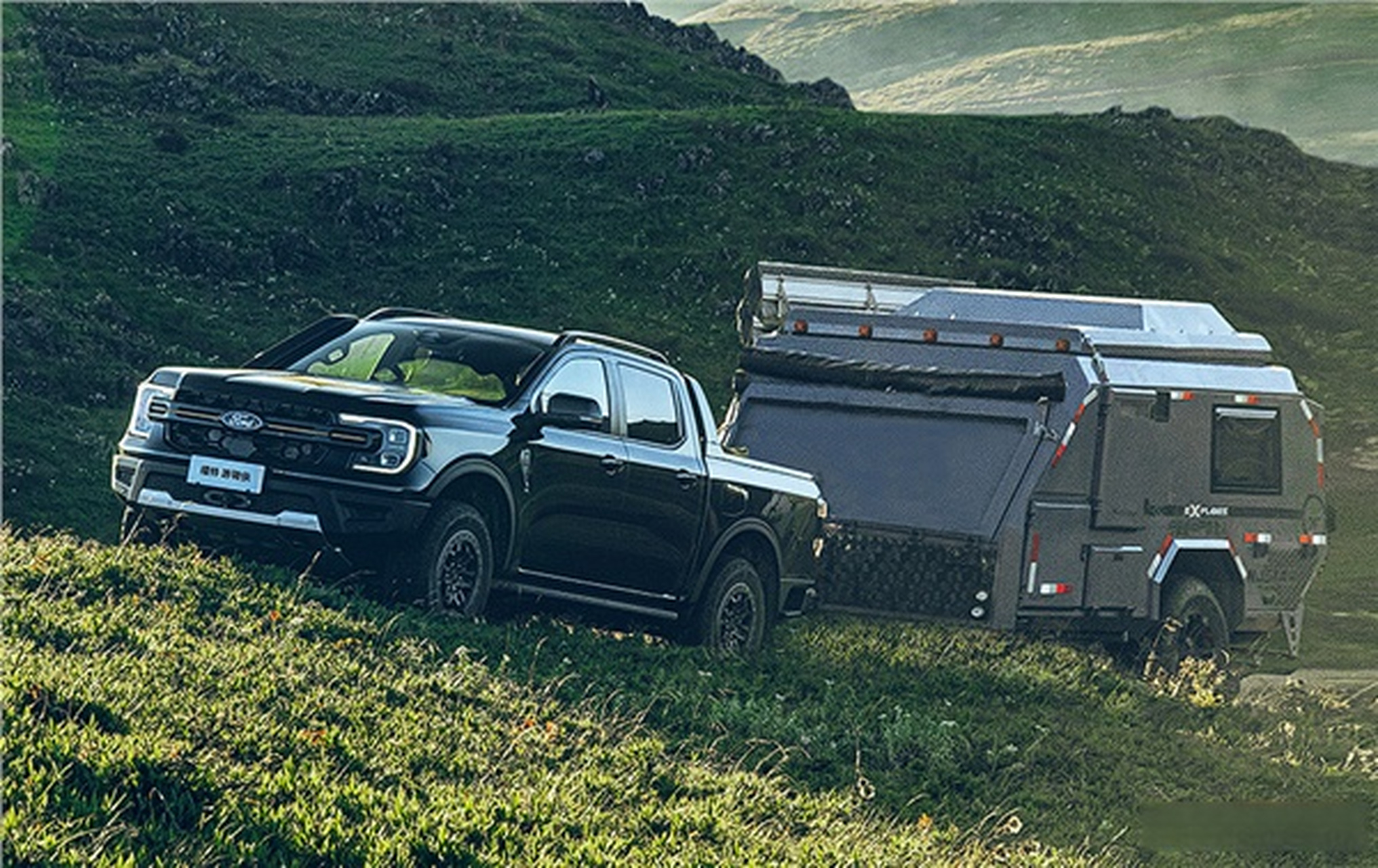 "小猛禽"福特ranger (中文名游骑侠)终于国产开售了,而且价格非常具有