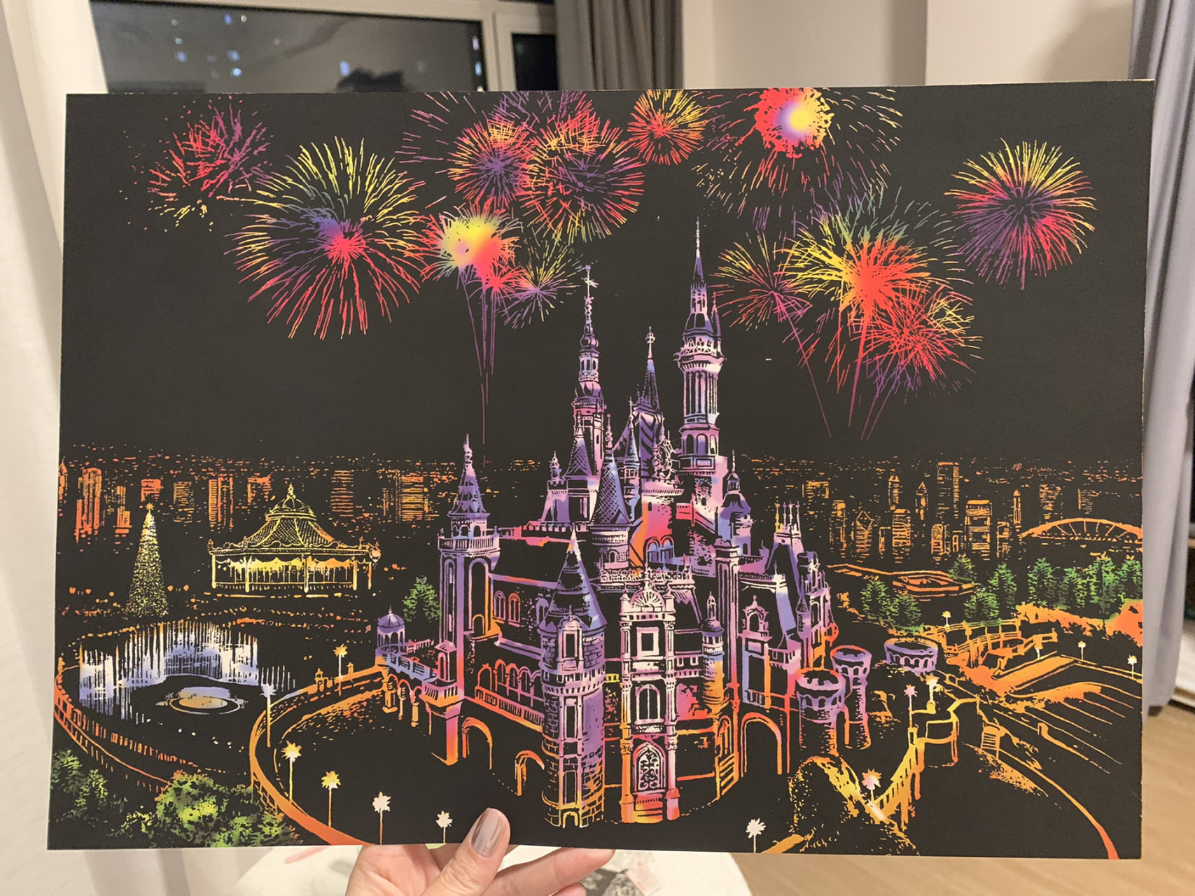 刮刮画 抖音刷到好喜欢这幅刮画 快收尾时画的最起劲 过程状态: 是挺