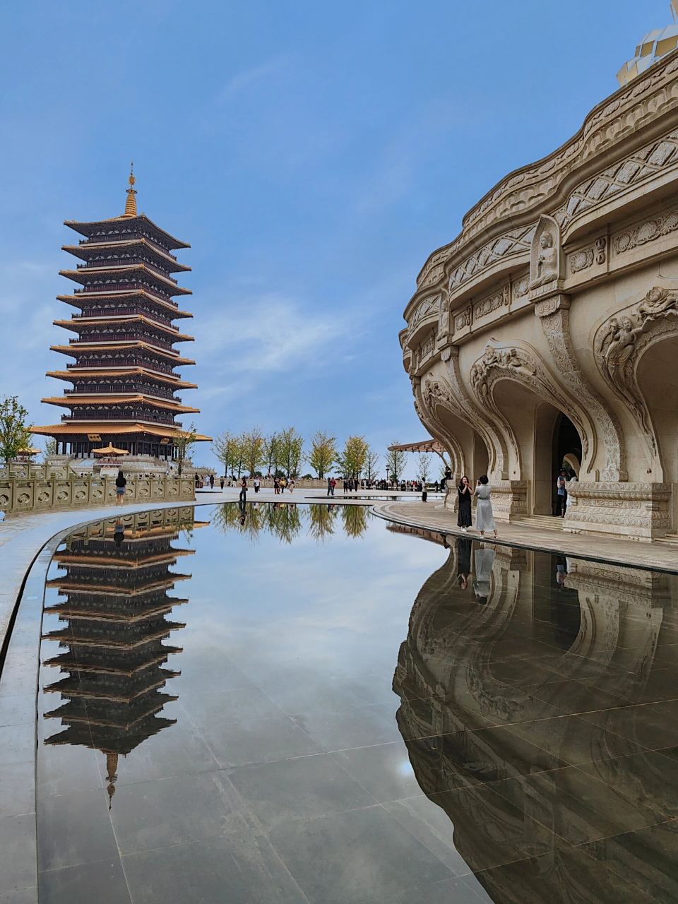 牛首山佛顶宫是当世仅存,世间唯一的的释迦牟尼佛佛顶骨舍利的长期