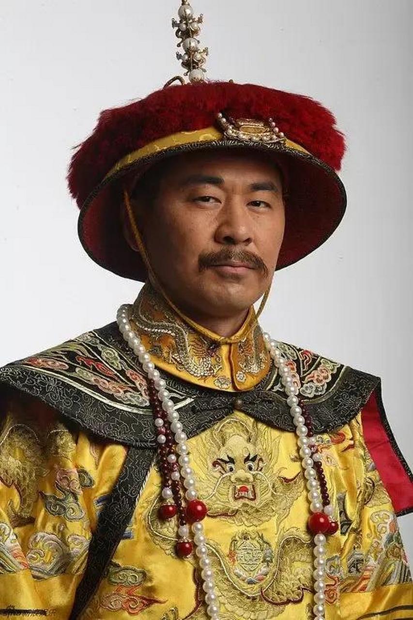 掩盖一个谎言,需要用很多方法,需要费很多精力.