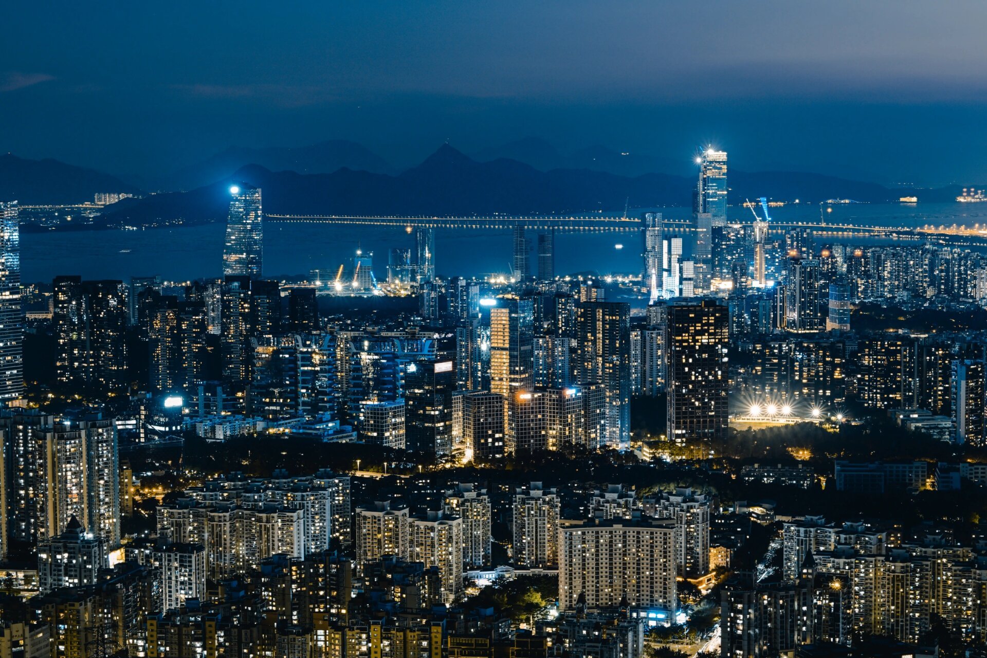 深圳城市夜景 周末出门整点风光 塘朗山那块的机位 尼康z8 70-200 f2.