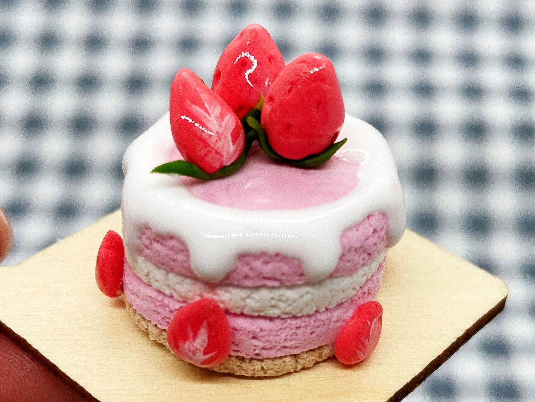 粘土草莓蛋糕