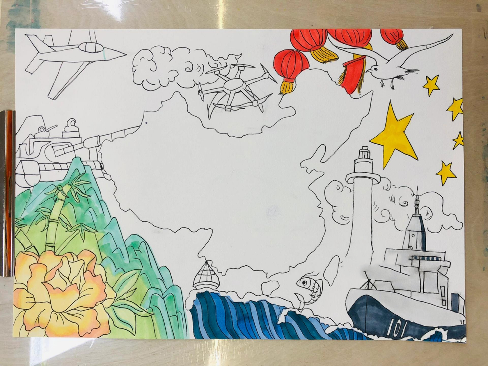 "南粤双拥 薪火相传"主题手抄报/学生作品 体现双拥精神 共建良好氛围