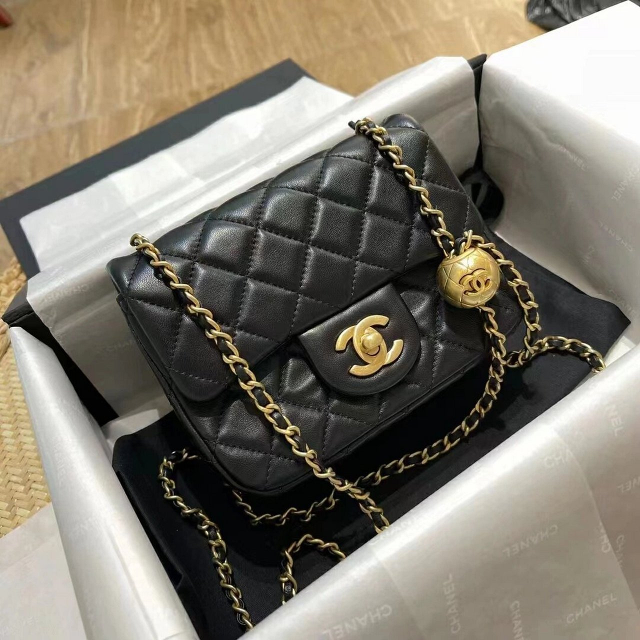 79全新 chanel方胖子小金球