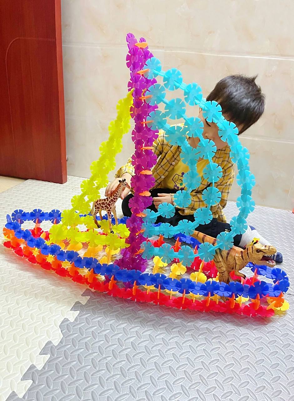 雪花片拼搭 5️⃣ 原创|拼了一艘大帆船⛵️ 在拆上一个作品"