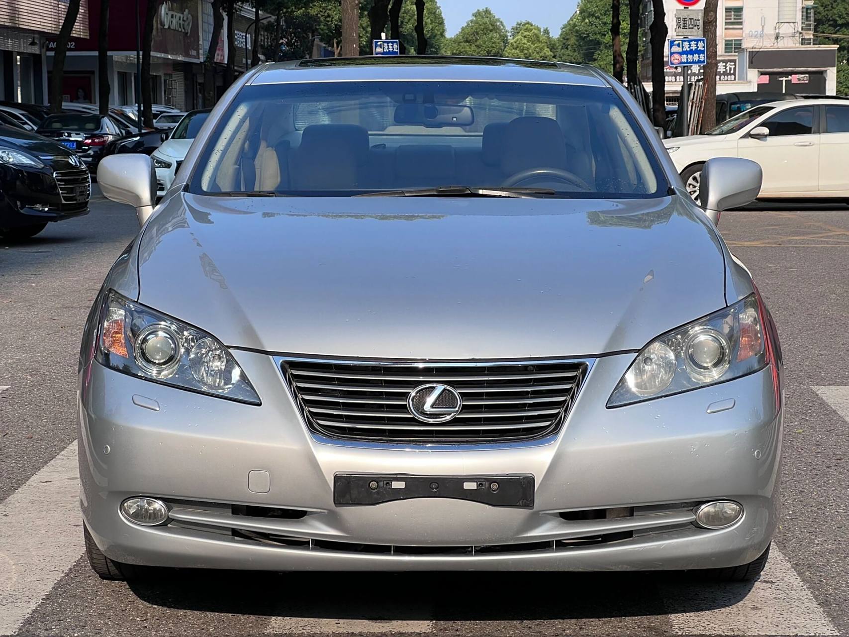 09年雷克萨斯es350,一手户,53800 又拿下09年雷克萨斯es350,一手户,银