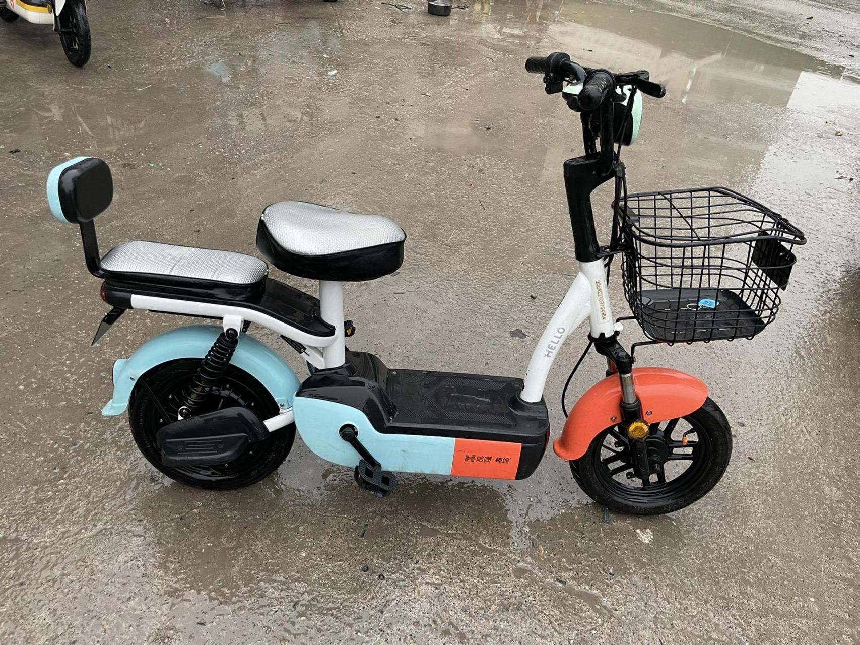 二手哈啰棒途电动车.能跑20多30公里,证件齐全,价格800元.