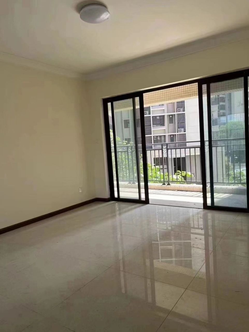 韶关新城区|全新空房124平,一口价 带150方左右大平台,五一特惠,保利