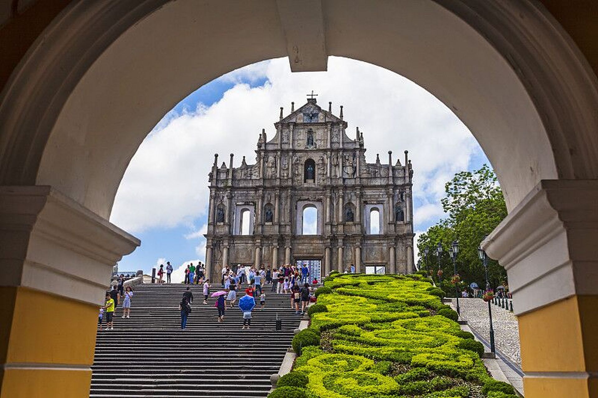 大三巴牌坊:东西方艺术交融的结晶78 大家好99,今天我要带大家去