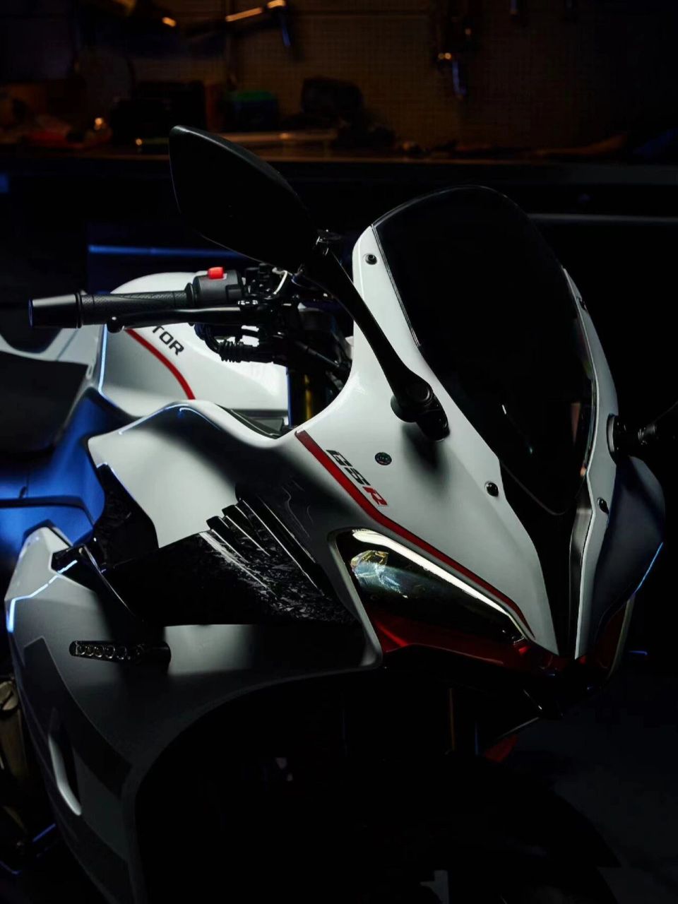 机车摄影|qjmotor里最帅的赛系列 赛450 拍摄 颜值继承了老大哥赛6