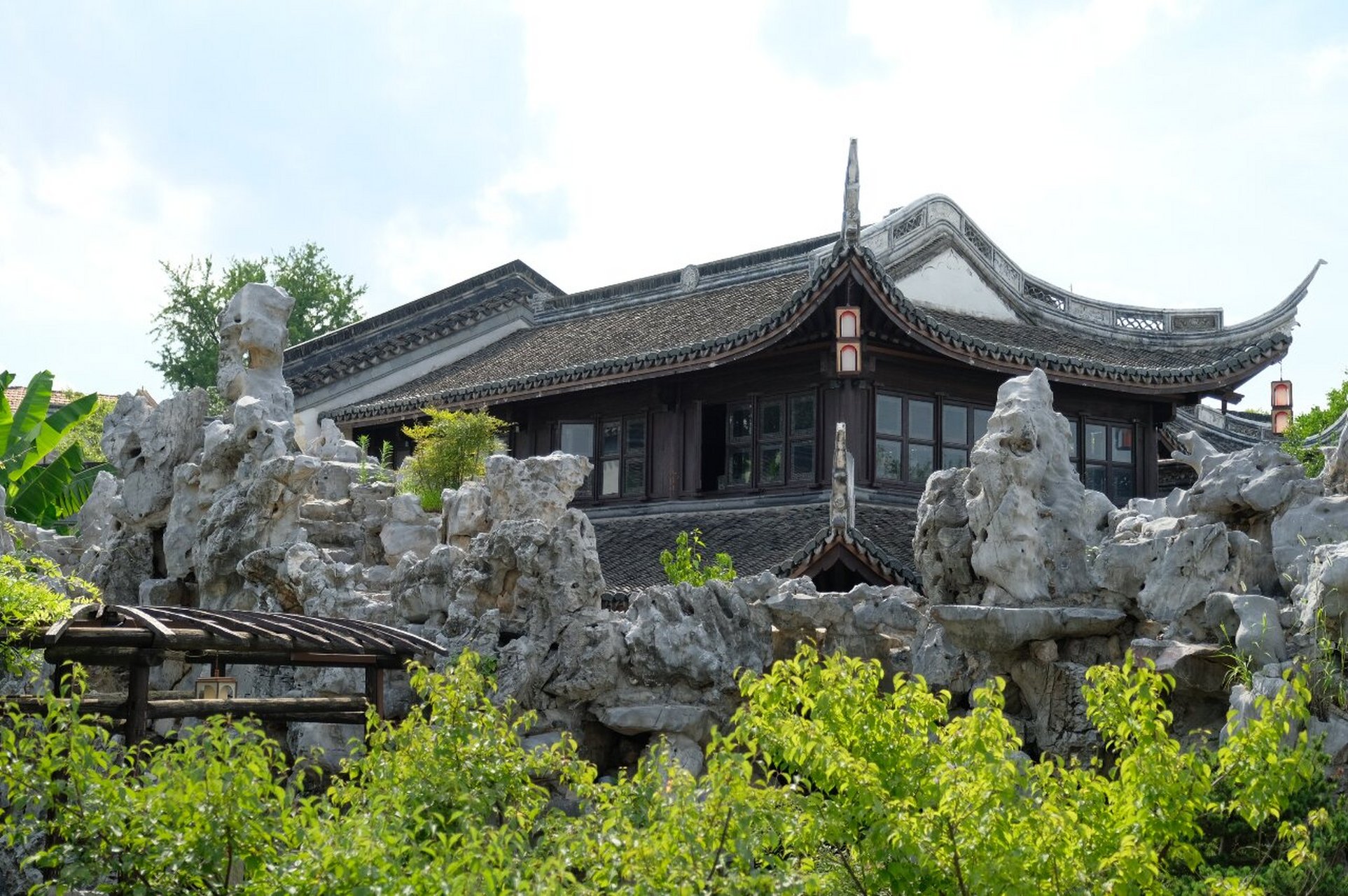 宜园可以说是南浔古镇中最美的园林.