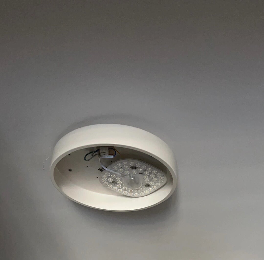 吸顶灯灯带更换