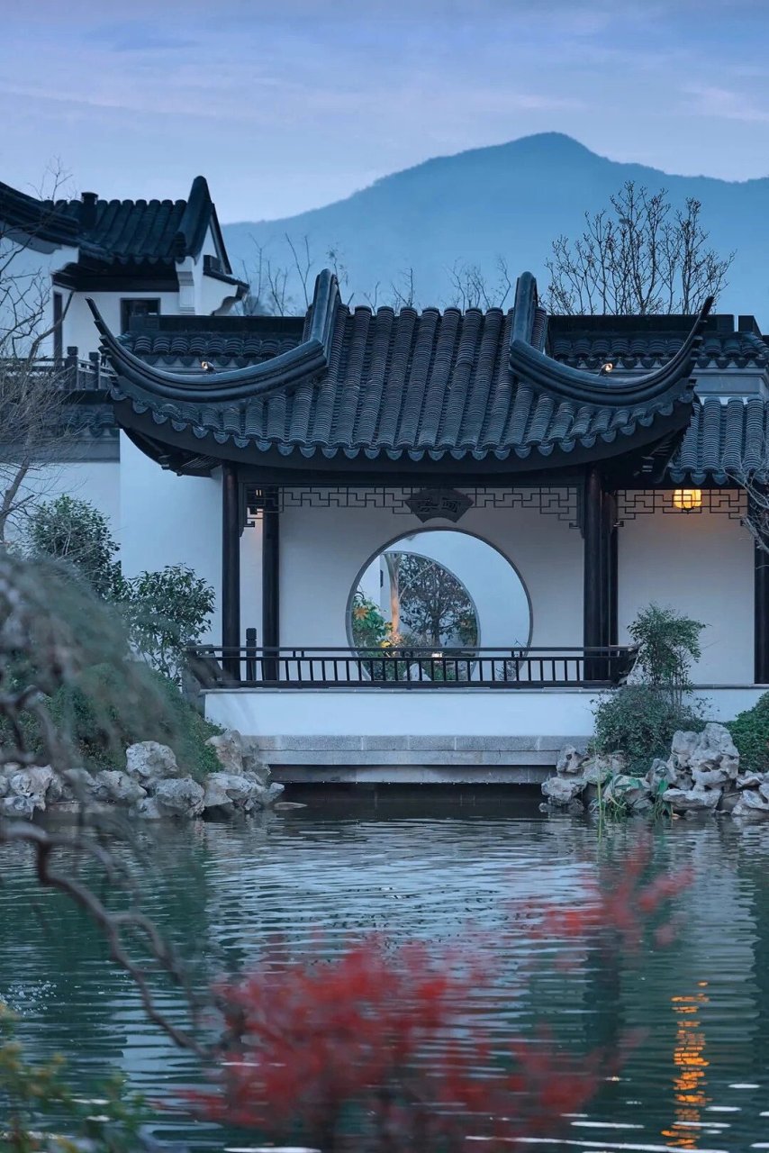 中式庭院 |凉亭 亭,在古时候是供行人休息的地方."亭者,停也.