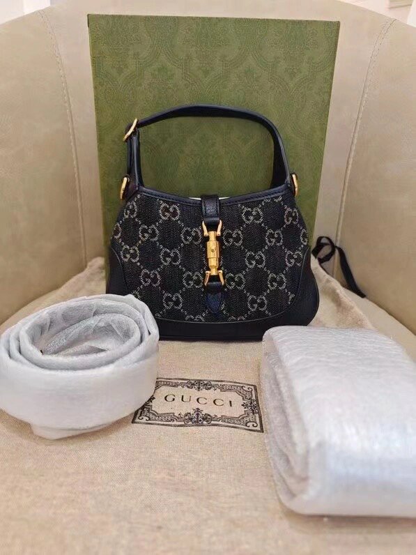 gucci jackie1961mini黑色丹宁 jackie1961这款包型也是很经典啦,50