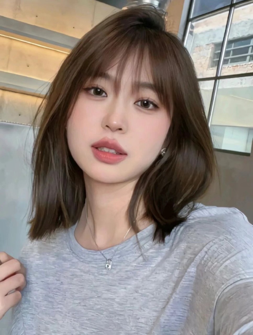 冷棕发色 告别黄皮 2023 最最显白的发色 冷棕发色 告别黄皮 2023最最